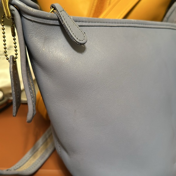 VINTAGE COACH MAGGIE DUFFLE CROSSBODY BAG PERIWINKLE BLUE 9019 USA - Picture 5 of 16